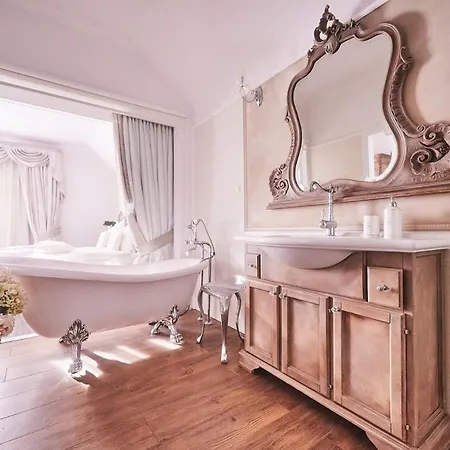 Dworek Bukowy Park Апарт-готель 3*